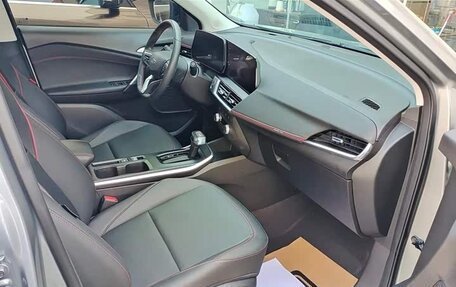 Chevrolet Tracker, 2022 год, 1 020 000 рублей, 5 фотография