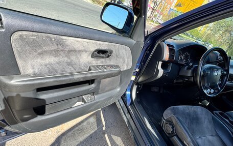 Honda CR-V II рестайлинг, 2004 год, 720 000 рублей, 5 фотография