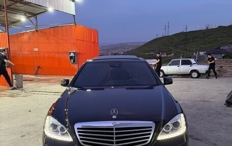 Mercedes-Benz S-Класс, 2012 год, 1 600 000 рублей, 9 фотография
