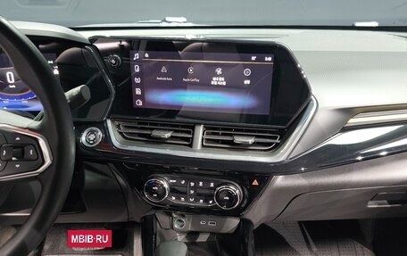 Chevrolet Trax, 2023 год, 1 550 040 рублей, 22 фотография