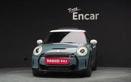 MINI Hatch, 2021 год, 2 010 000 рублей, 2 фотография