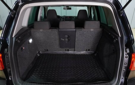 Volkswagen Tiguan I, 2010 год, 1 099 000 рублей, 20 фотография