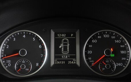 Volkswagen Tiguan I, 2010 год, 1 099 000 рублей, 19 фотография