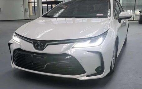 Toyota Corolla, 2021 год, 1 290 000 рублей, 2 фотография