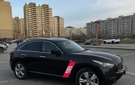 Infiniti FX II, 2011 год, 1 850 000 рублей, 2 фотография