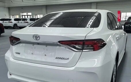 Toyota Corolla, 2021 год, 1 290 000 рублей, 4 фотография