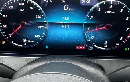 Mercedes-Benz E-Класс, 2022 год, 4 650 000 рублей, 2 фотография