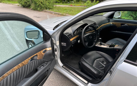 Mercedes-Benz E-Класс, 2006 год, 1 090 000 рублей, 9 фотография