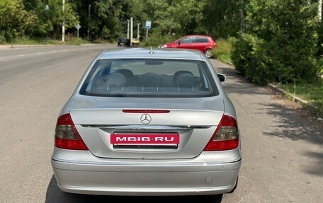 Mercedes-Benz E-Класс, 2006 год, 1 090 000 рублей, 4 фотография