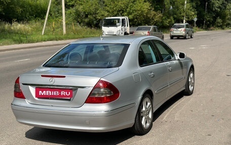 Mercedes-Benz E-Класс, 2006 год, 1 090 000 рублей, 6 фотография