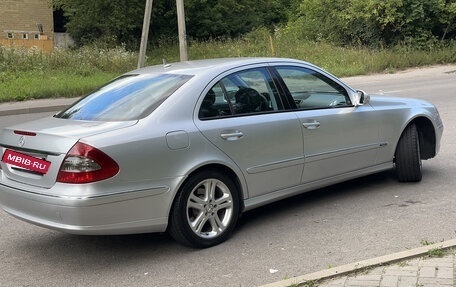Mercedes-Benz E-Класс, 2006 год, 1 090 000 рублей, 10 фотография
