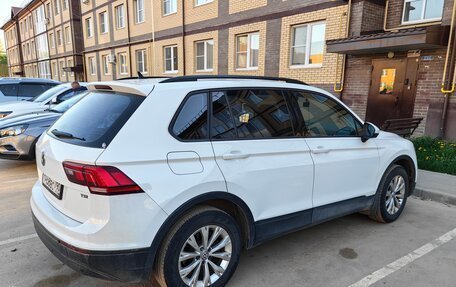 Volkswagen Tiguan II, 2017 год, 2 100 000 рублей, 5 фотография