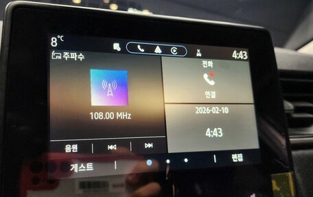 Renault Captur II, 2021 год, 1 550 000 рублей, 9 фотография