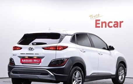 Hyundai Kona I, 2022 год, 1 550 000 рублей, 2 фотография