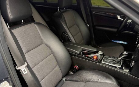 Mercedes-Benz C-Класс, 2010 год, 890 000 рублей, 13 фотография