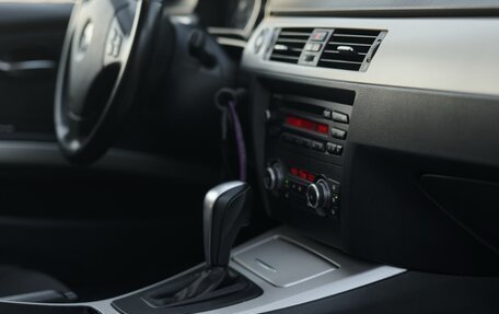 BMW 3 серия, 2011 год, 1 250 000 рублей, 12 фотография