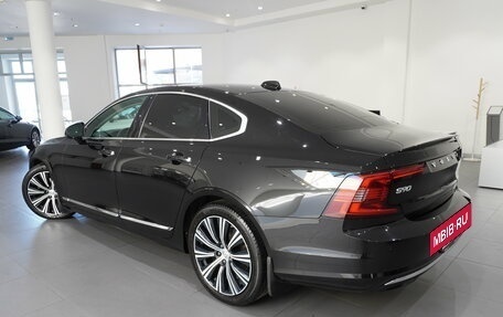 Volvo S90 II рестайлинг, 2020 год, 3 687 000 рублей, 4 фотография