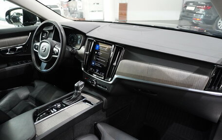 Volvo S90 II рестайлинг, 2020 год, 3 687 000 рублей, 16 фотография