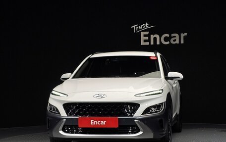 Hyundai Kona I, 2022 год, 1 778 000 рублей, 3 фотография