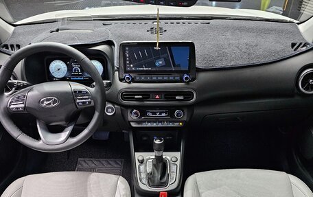 Hyundai Kona I, 2022 год, 1 778 000 рублей, 8 фотография