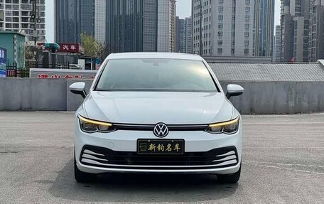 Volkswagen Golf VIII, 2021 год, 1 320 000 рублей, 2 фотография