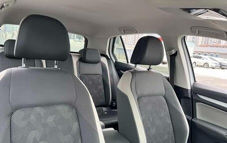 Volkswagen Golf VIII, 2021 год, 1 320 000 рублей, 10 фотография