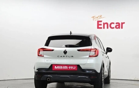 Renault Captur II, 2020 год, 1 700 000 рублей, 4 фотография