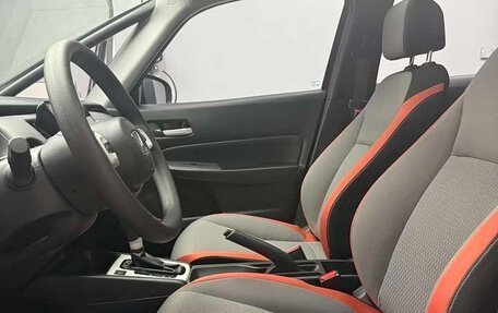 Honda Fit, 2022 год, 1 050 000 рублей, 10 фотография