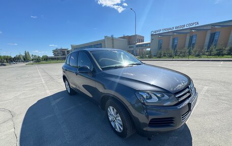 Volkswagen Touareg III, 2011 год, 1 888 888 рублей, 3 фотография