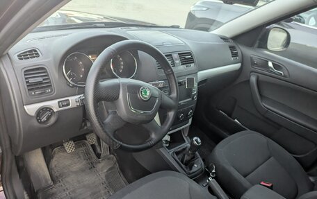Skoda Yeti I рестайлинг, 2013 год, 888 000 рублей, 7 фотография