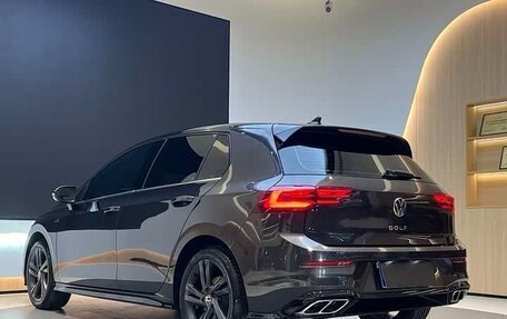 Volkswagen Golf VIII, 2023 год, 1 935 000 рублей, 4 фотография