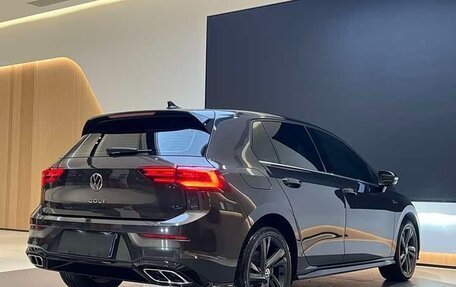 Volkswagen Golf VIII, 2023 год, 1 935 000 рублей, 7 фотография
