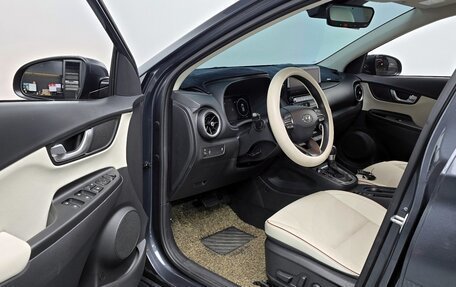 Hyundai Kona I, 2022 год, 1 783 000 рублей, 5 фотография