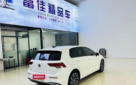 Volkswagen Golf VIII, 2021 год, 1 800 000 рублей, 4 фотография