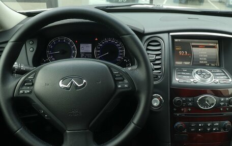Infiniti QX50 I рестайлинг, 2014 год, 1 815 000 рублей, 14 фотография
