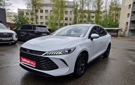 BYD Qin, 2025 год, 2 290 000 рублей, 1 фотография