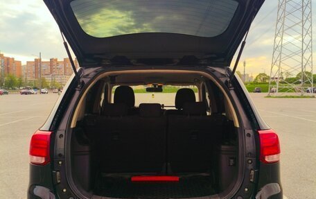 Mitsubishi Outlander III рестайлинг 3, 2017 год, 1 299 000 рублей, 5 фотография