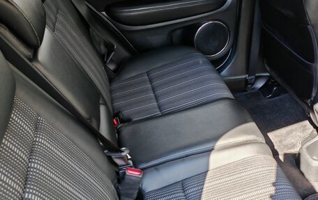 Honda Vezel, 2014 год, 1 384 000 рублей, 13 фотография