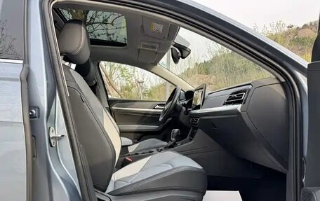 Volkswagen Lavida, 2022 год, 1 576 000 рублей, 5 фотография
