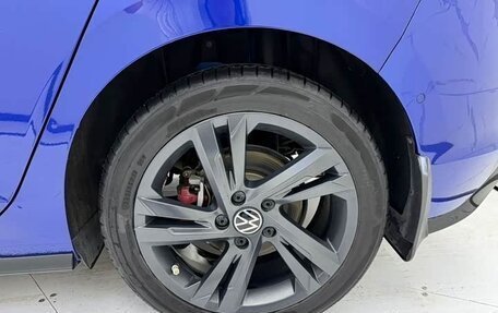 Volkswagen Golf VIII, 2022 год, 2 060 000 рублей, 16 фотография