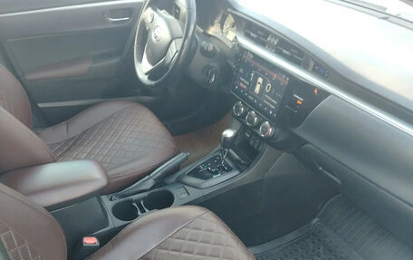 Toyota Corolla, 2014 год, 1 370 000 рублей, 1 фотография
