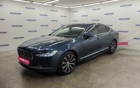 Volvo S90 II рестайлинг, 2021 год, 3 850 000 рублей, 1 фотография