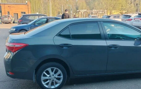 Toyota Corolla, 2014 год, 1 370 000 рублей, 5 фотография