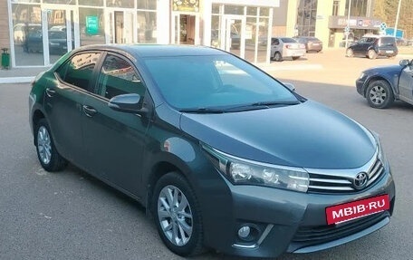 Toyota Corolla, 2014 год, 1 370 000 рублей, 10 фотография