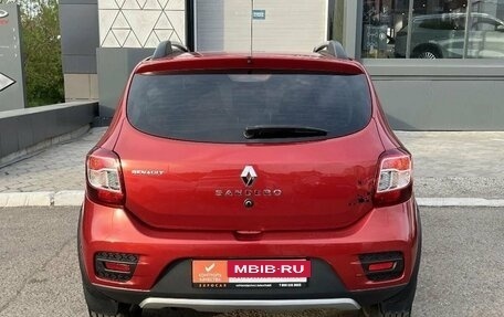 Renault Sandero II рестайлинг, 2017 год, 943 000 рублей, 4 фотография