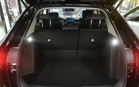 Honda Vezel, 2023 год, 1 822 040 рублей, 18 фотография