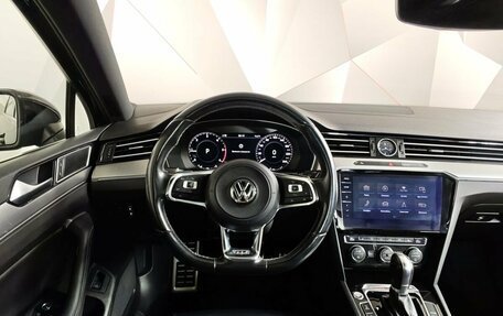 Volkswagen Passat B8 рестайлинг, 2017 год, 2 243 000 рублей, 20 фотография