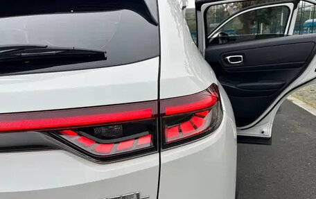 Honda Vezel, 2023 год, 1 698 040 рублей, 22 фотография