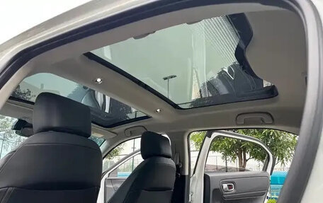 Honda Vezel, 2023 год, 1 698 040 рублей, 21 фотография