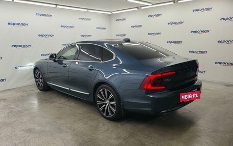 Volvo S90 II рестайлинг, 2021 год, 3 850 000 рублей, 4 фотография